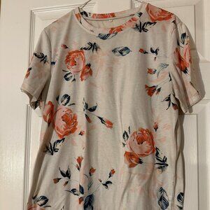Flowered T shirt
